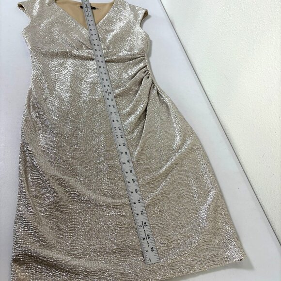 Marina Sheath Cocktail Dress Size 4 Silver Metallic Ruched Waist V Neck Holiday - Picture 11 of 12